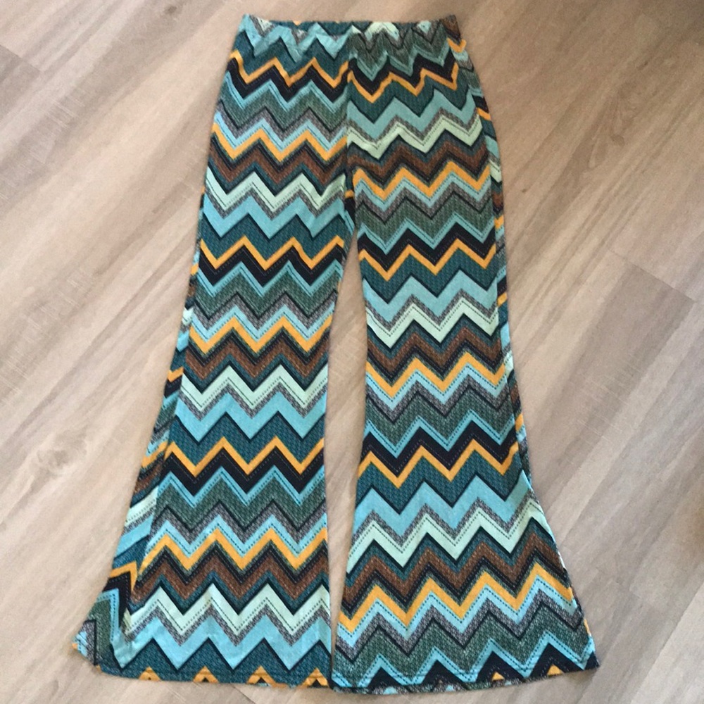 NWOT Golden Black lightweight palazzo pants